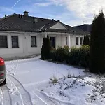 Villa Dom Berry Chrzanow
