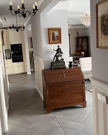 Dom Berry Villa *