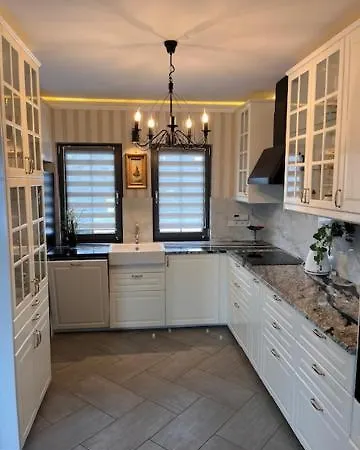 Dom Berry Villa *